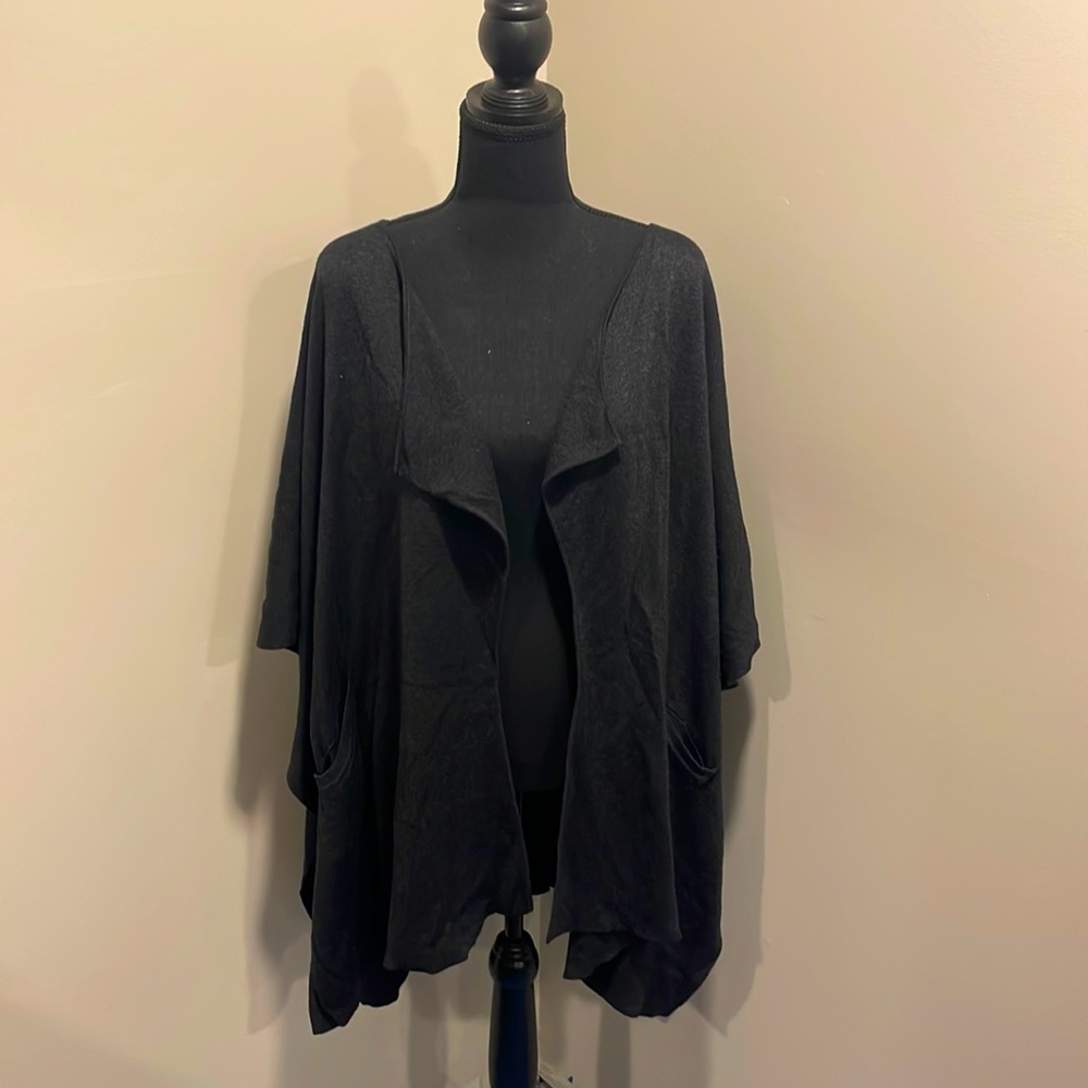 Black Wool OS Lululemon Shawl with Button Details and Pockets!